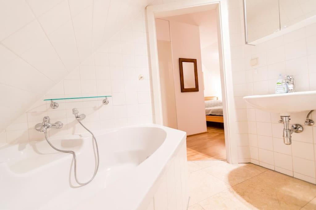 Luxurious Maisonette Apartment At The Heart Of Vienna Viena Exterior foto